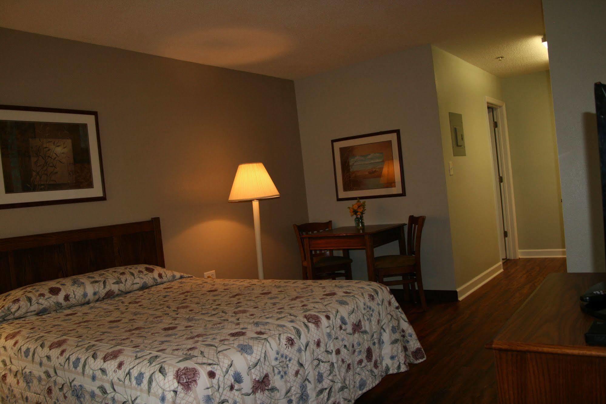 Affordable Suites Jacksonville Bagian luar foto